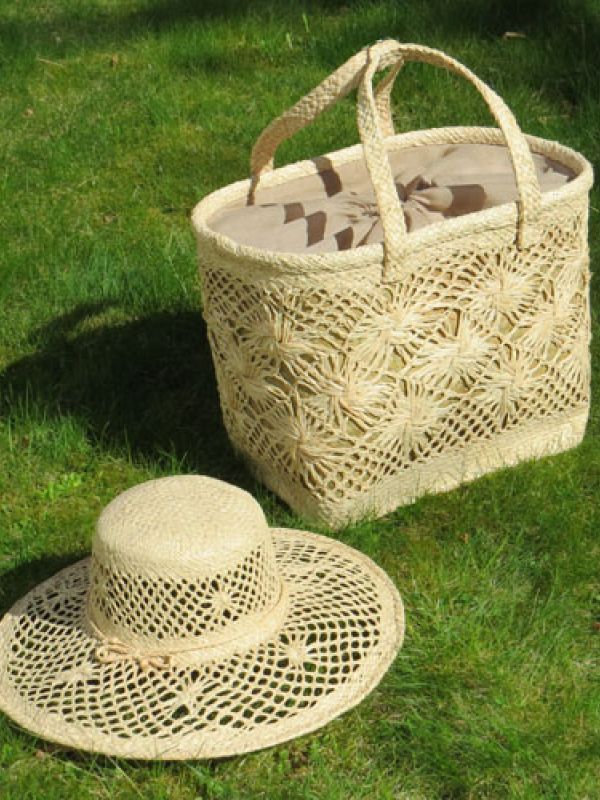 7. The artisans also make basket-bags to match the hat.