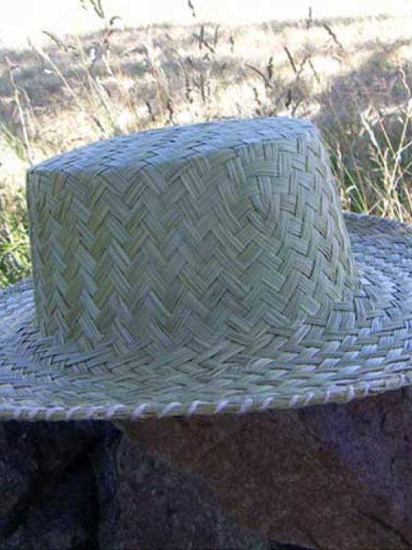 8. Hat plaited of Haravola mountain grass.